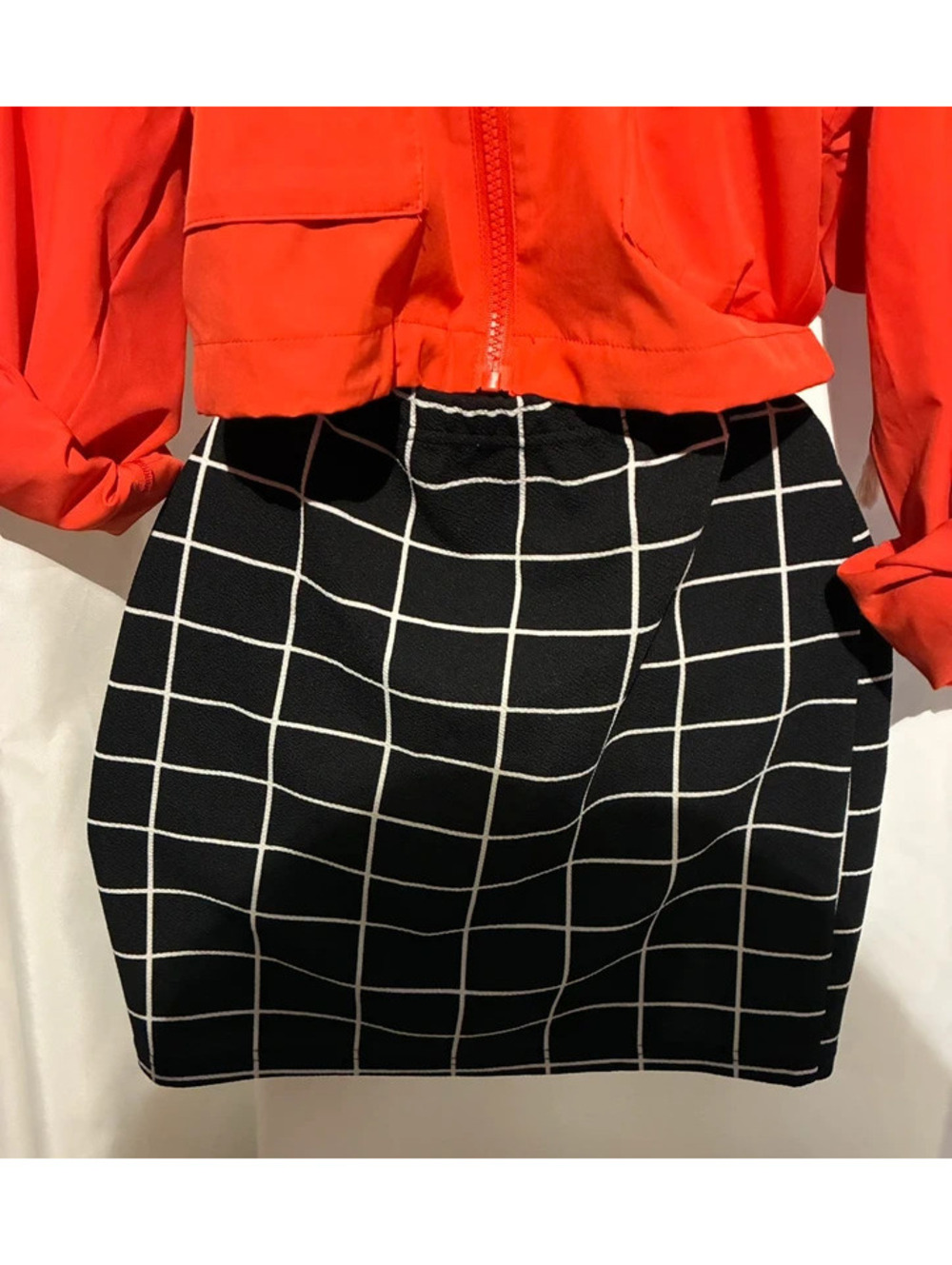 Skirt black and white perfect to wear with  tights